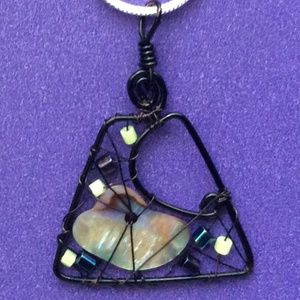 Delicate Abalone Pendant Necklace